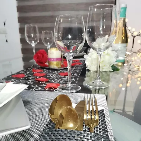 Elegant With Pool פלאיה בלנקה