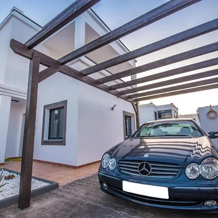 Elegant With Pool Villa *