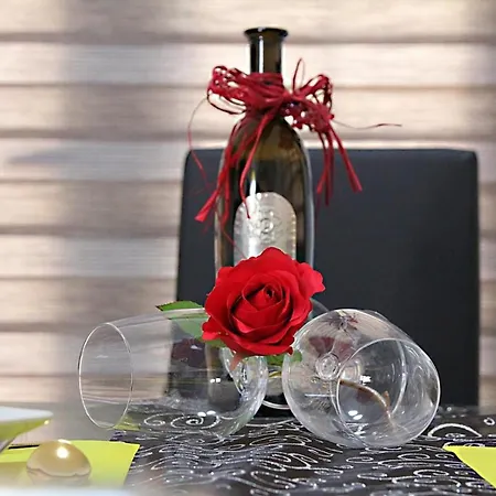 Villa Elegant Playa Blanca: Poolside Retreat Playa Blanca (Lanzarote)