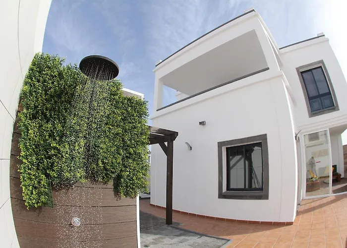 Elegant With Pool Villa Playa Blanca (Lanzarote)