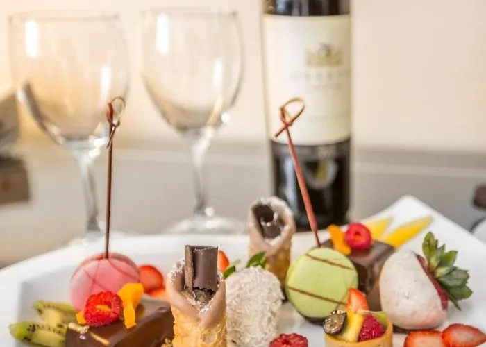 Elegant Playa Blanca: Poolside Retreat * Playa Blanca (Lanzarote)