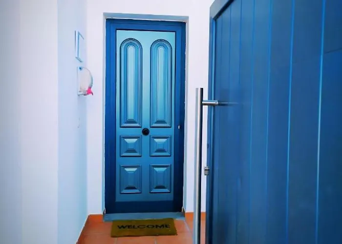 Villa Elegant Playa Blanca: Poolside Retreat Playa Blanca (Lanzarote)